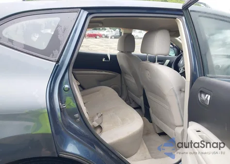 2015 Nissan Rogue Select S z USA, uszkodzony, nr VIN JN8AS5MV9FW751576